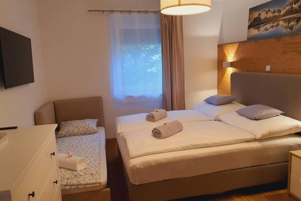 Tiny Kozma Apartment 보덴스도르프 외부 사진