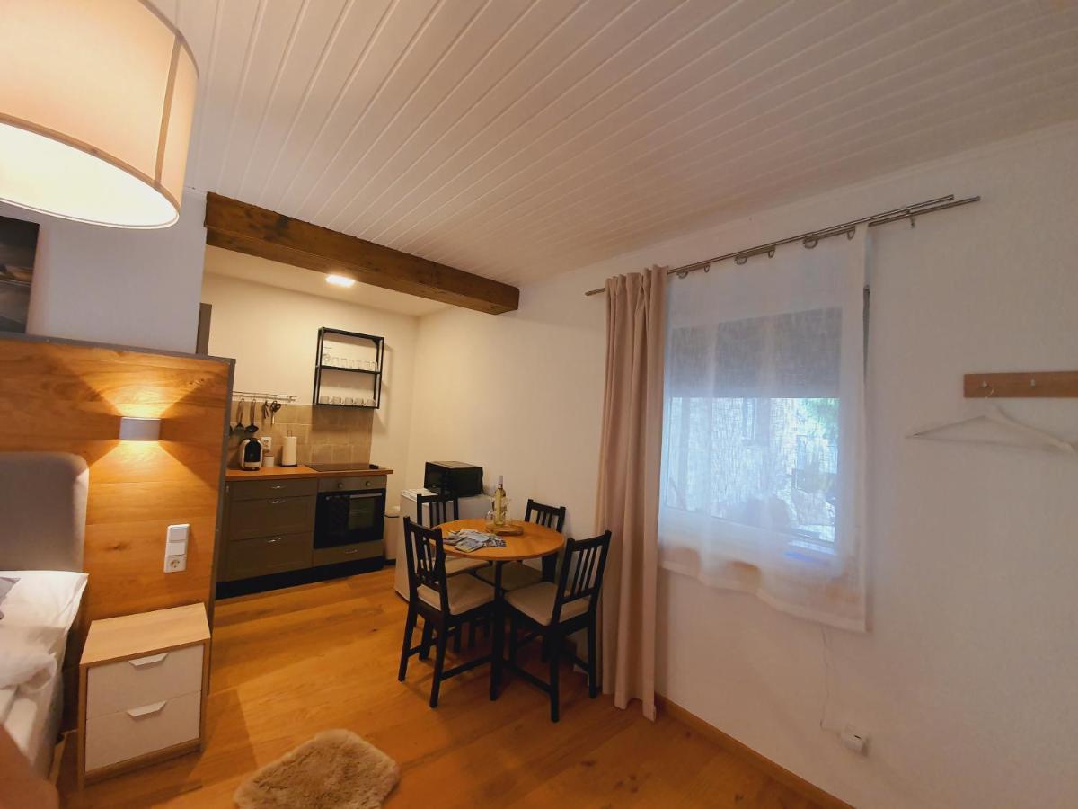 Tiny Kozma Apartment 보덴스도르프 외부 사진